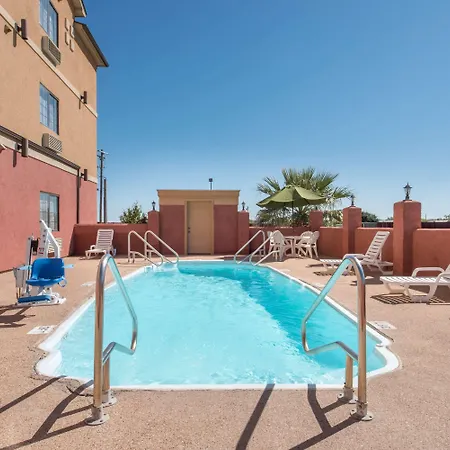 Super 8 By Wyndham Abilene South Hotel